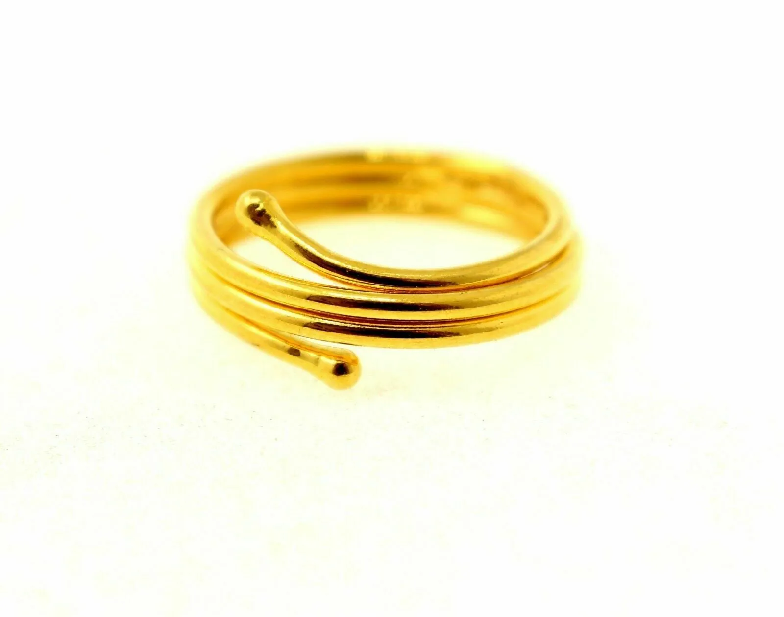 22k Ring Solid Gold Distinct modern style women ring band RESIZABLE mf