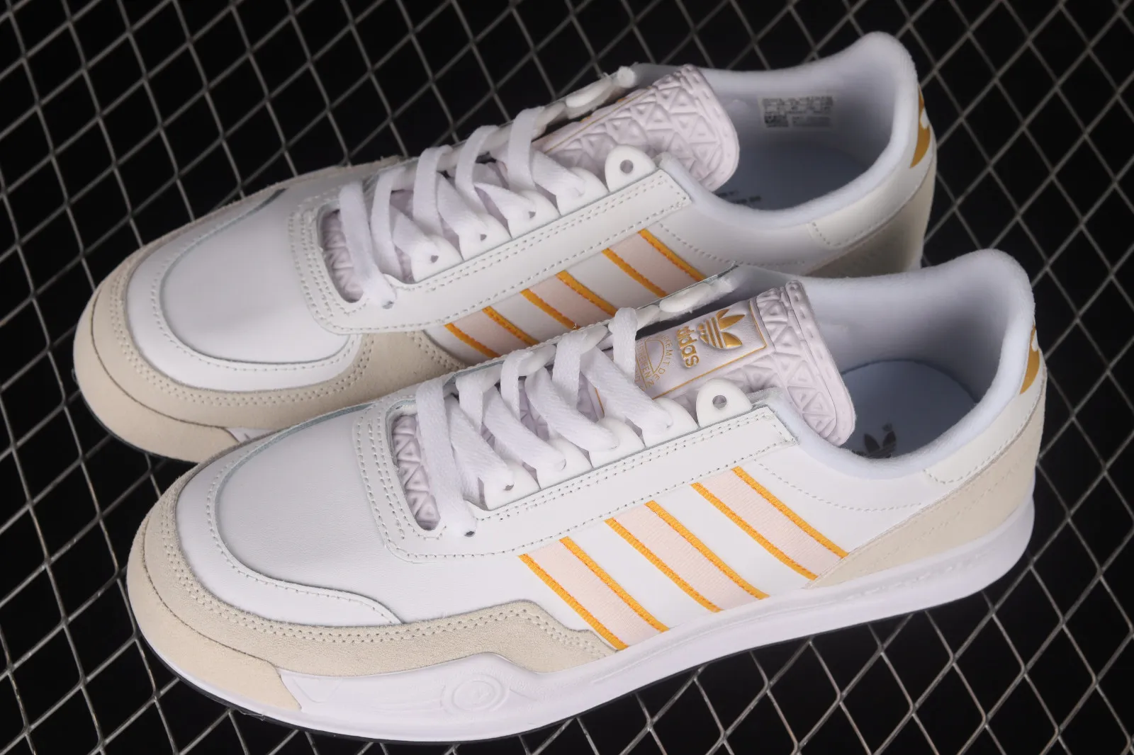 Adidas CT86 Cloud White Metallic Gold Core Black GW7606