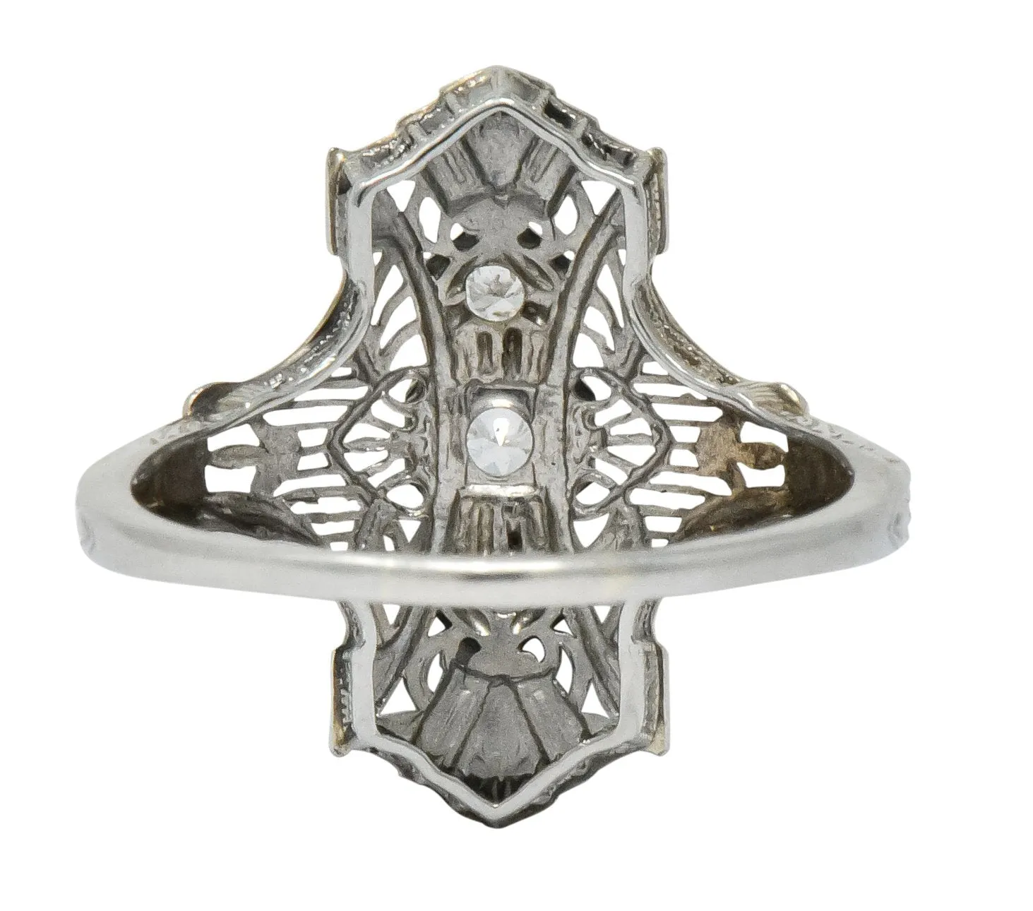 Art Deco Round Brilliant Diamond 18 Karat White Gold Dinner Ring