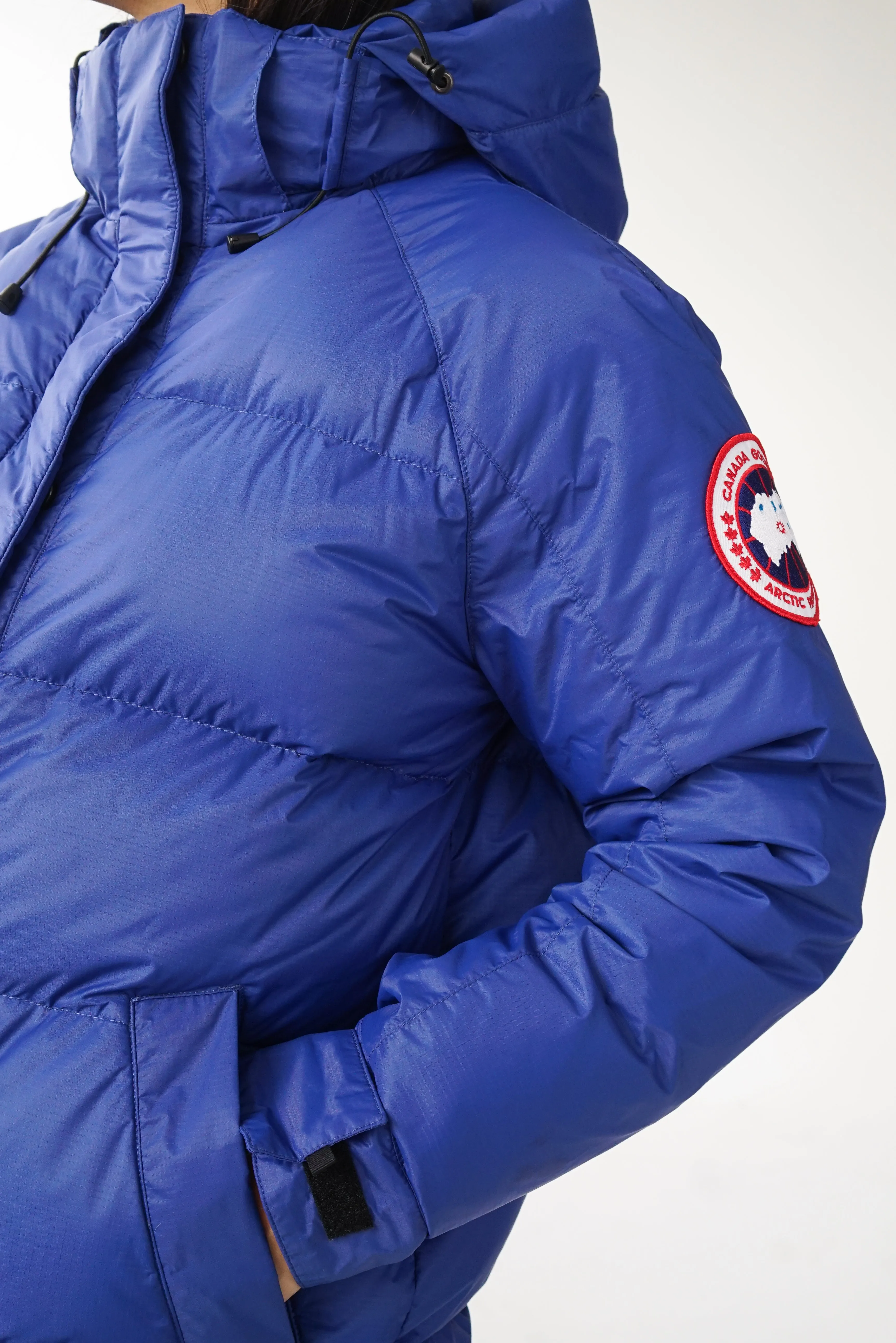 Canada Goose Approach down parka jacket in blue size S