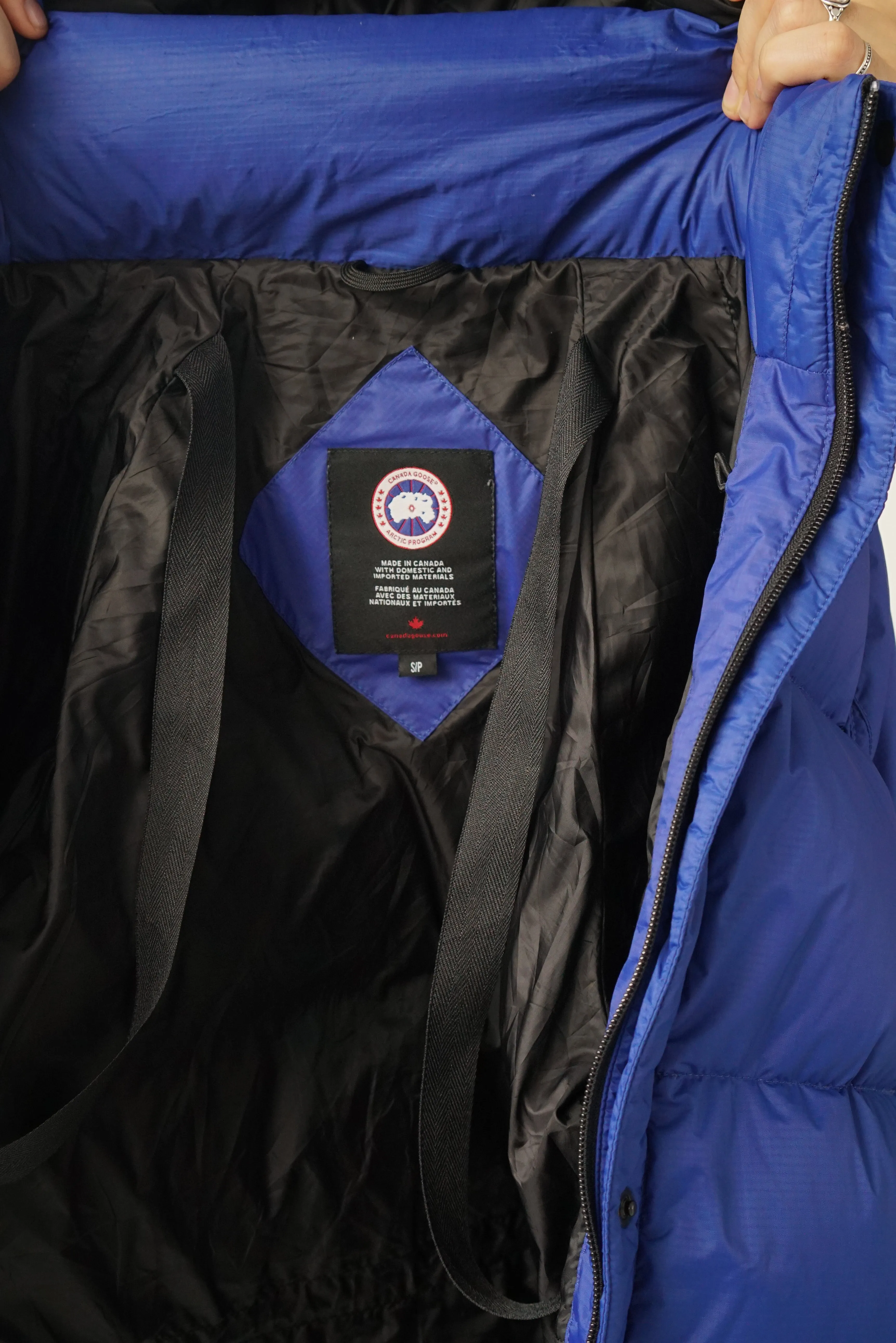 Canada Goose Approach down parka jacket in blue size S