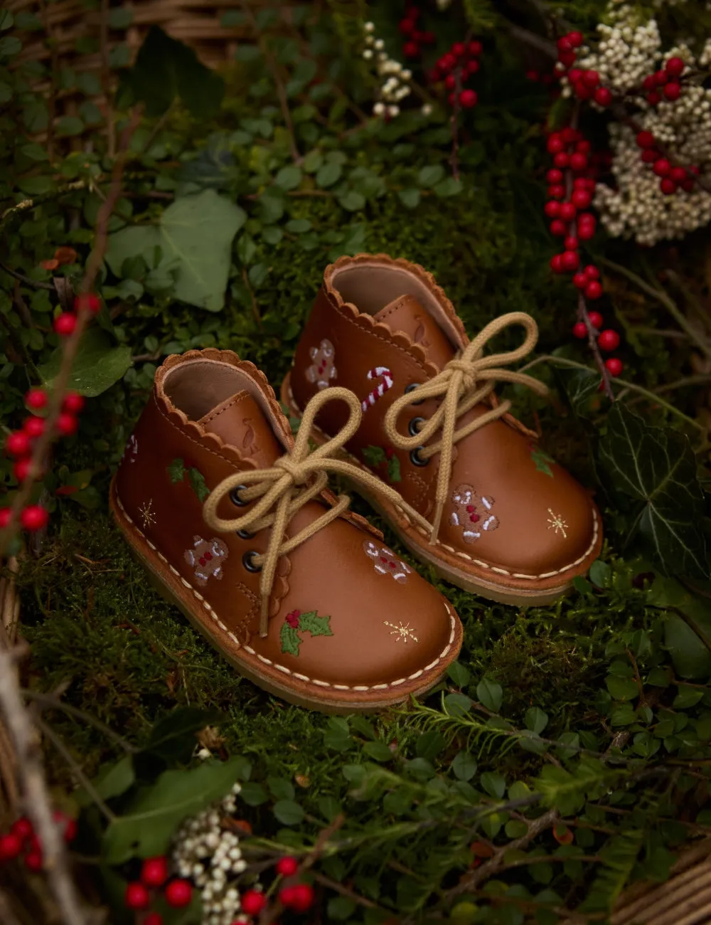 Christmas Scallop Boot - Cognac