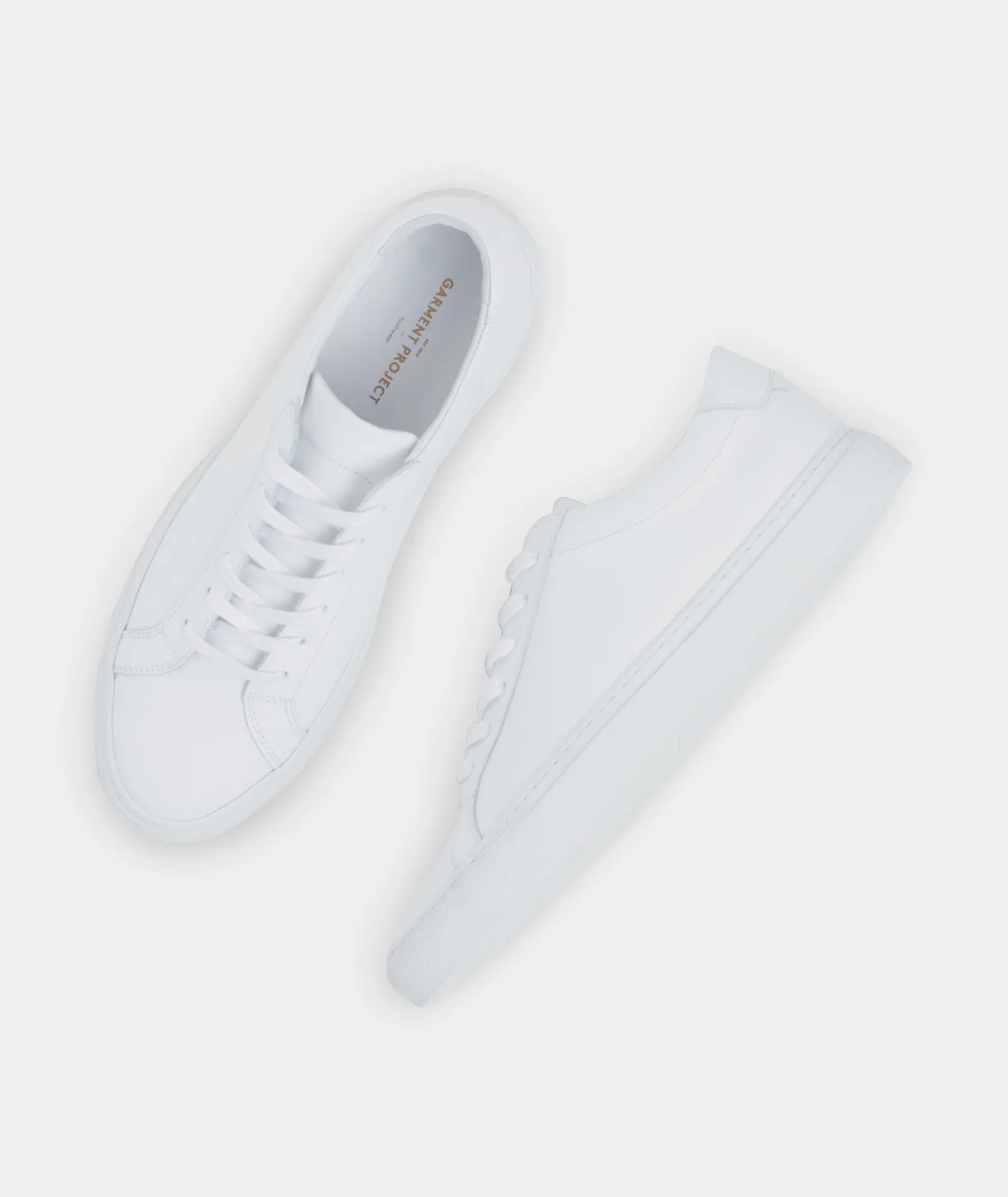 GP0001 - White Leather