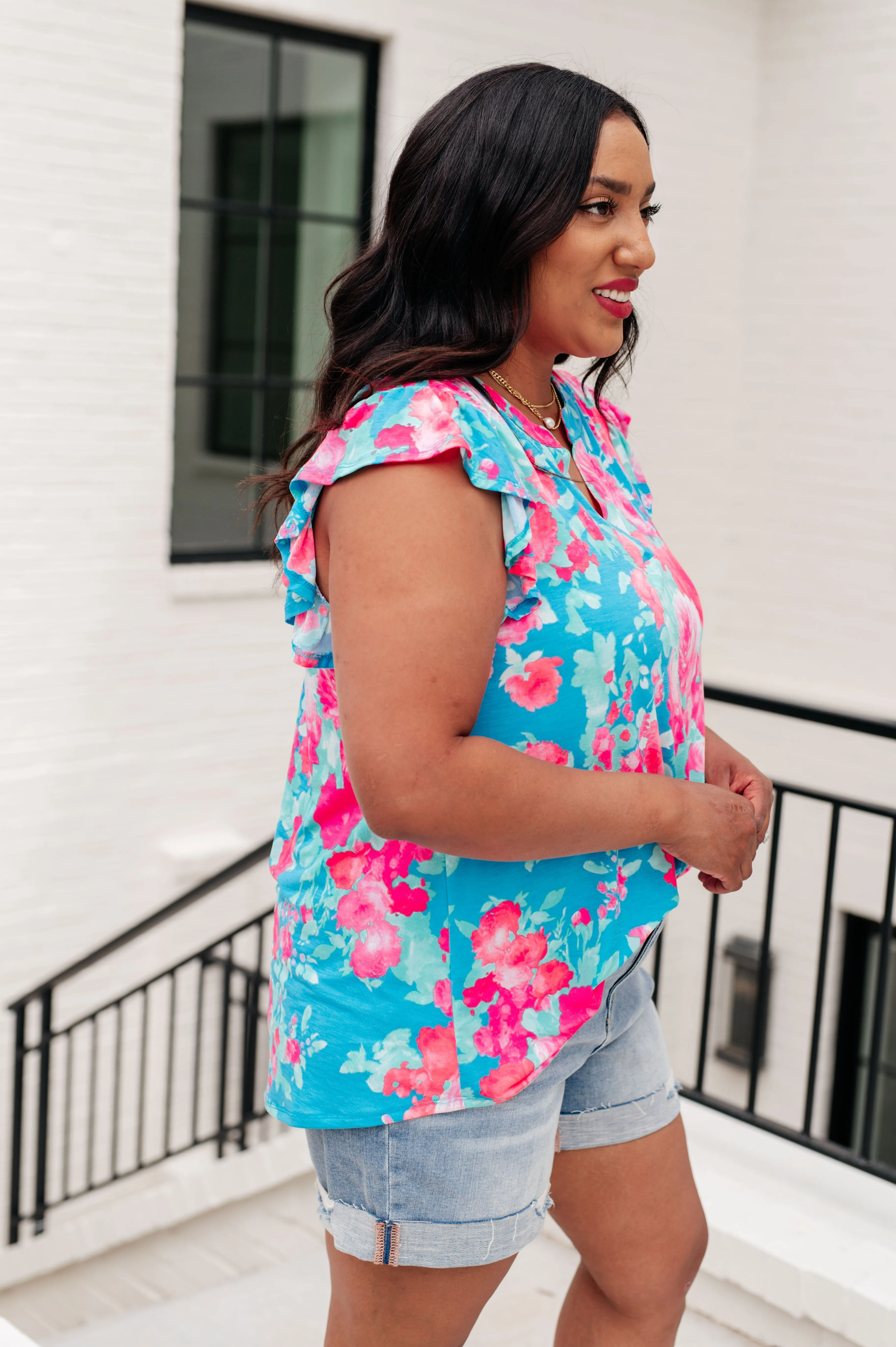 Lizzy Flutter Sleeve Top in Blue and Pink Roses