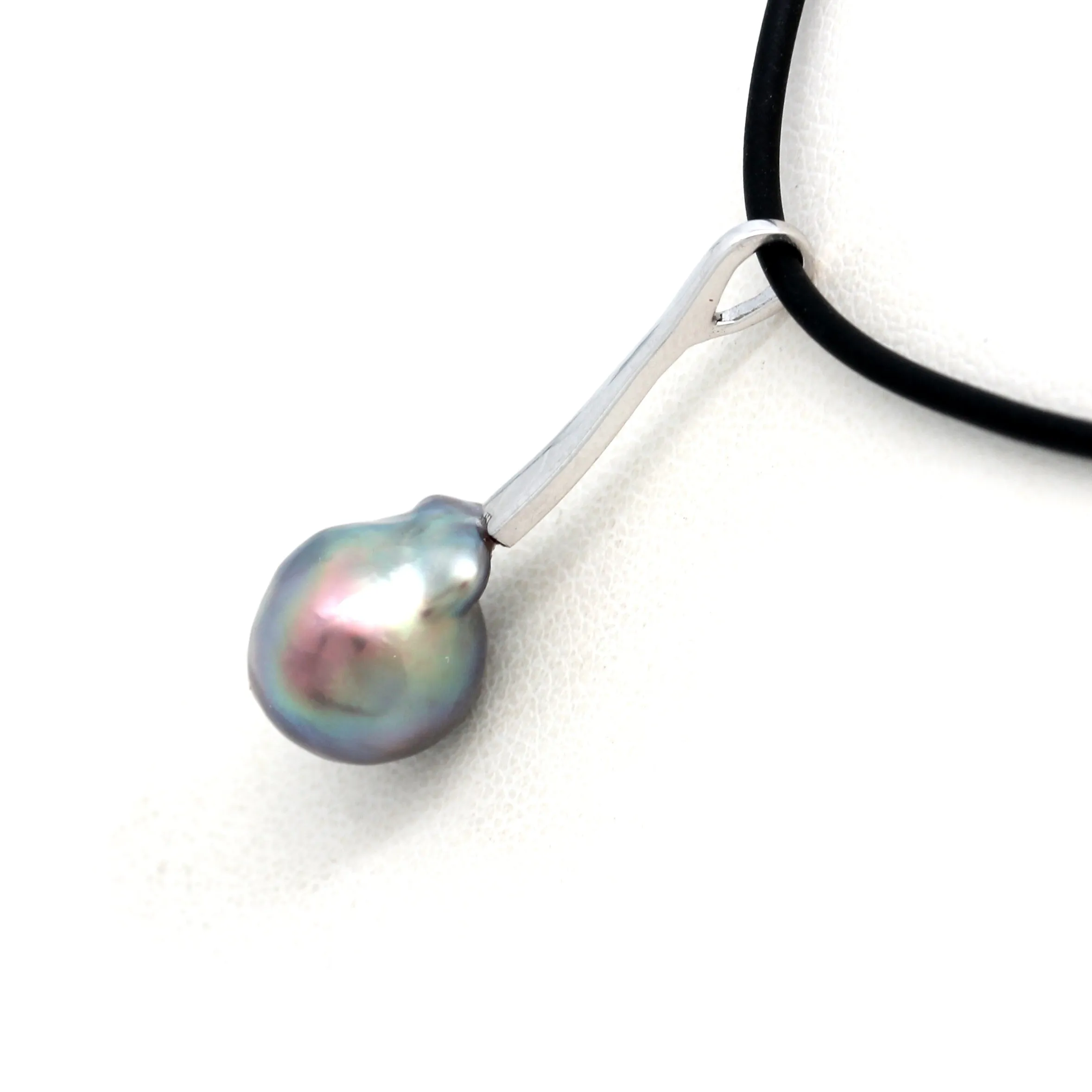 Longhi 14K White Gold Pendant with Cortez Pearl