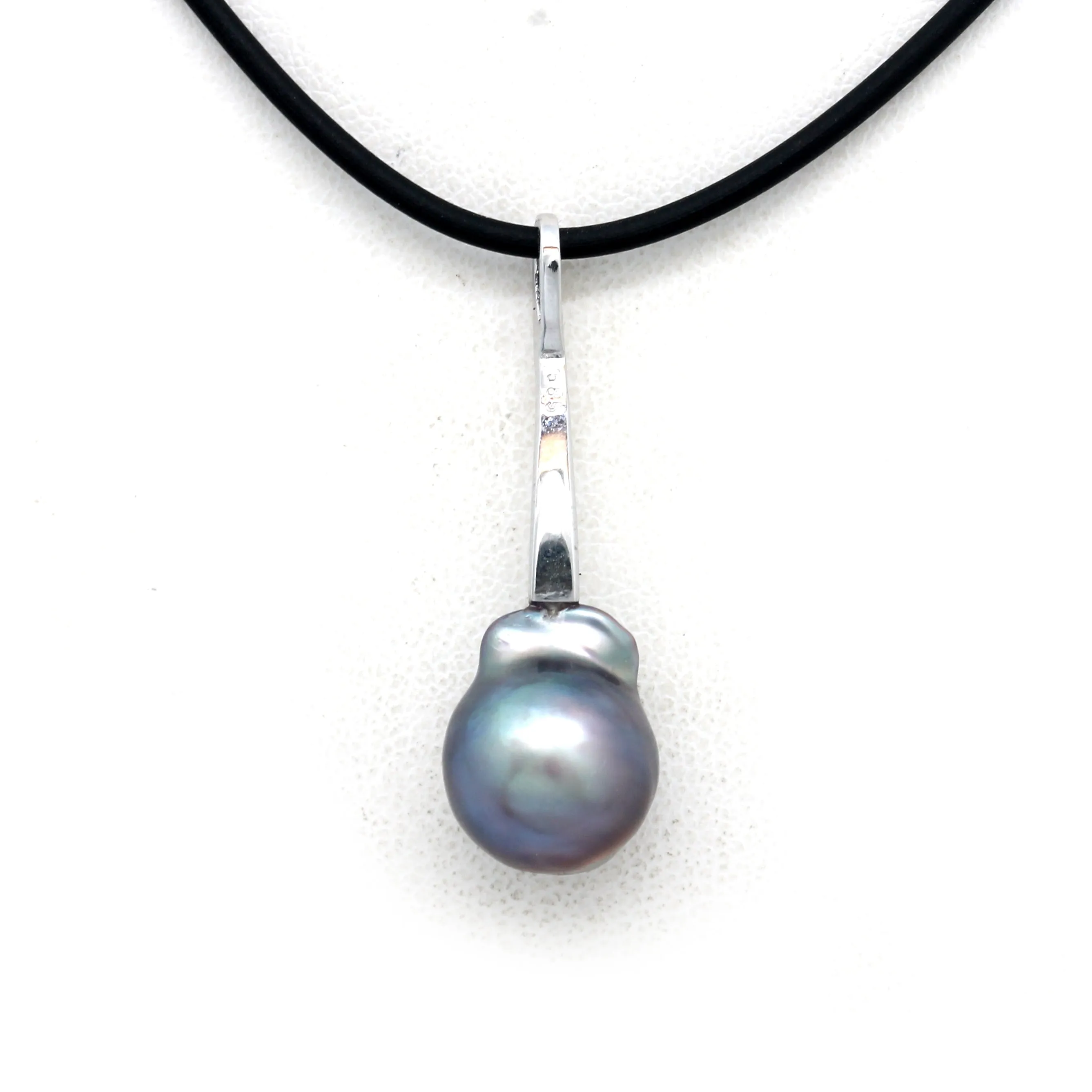 Longhi 14K White Gold Pendant with Cortez Pearl