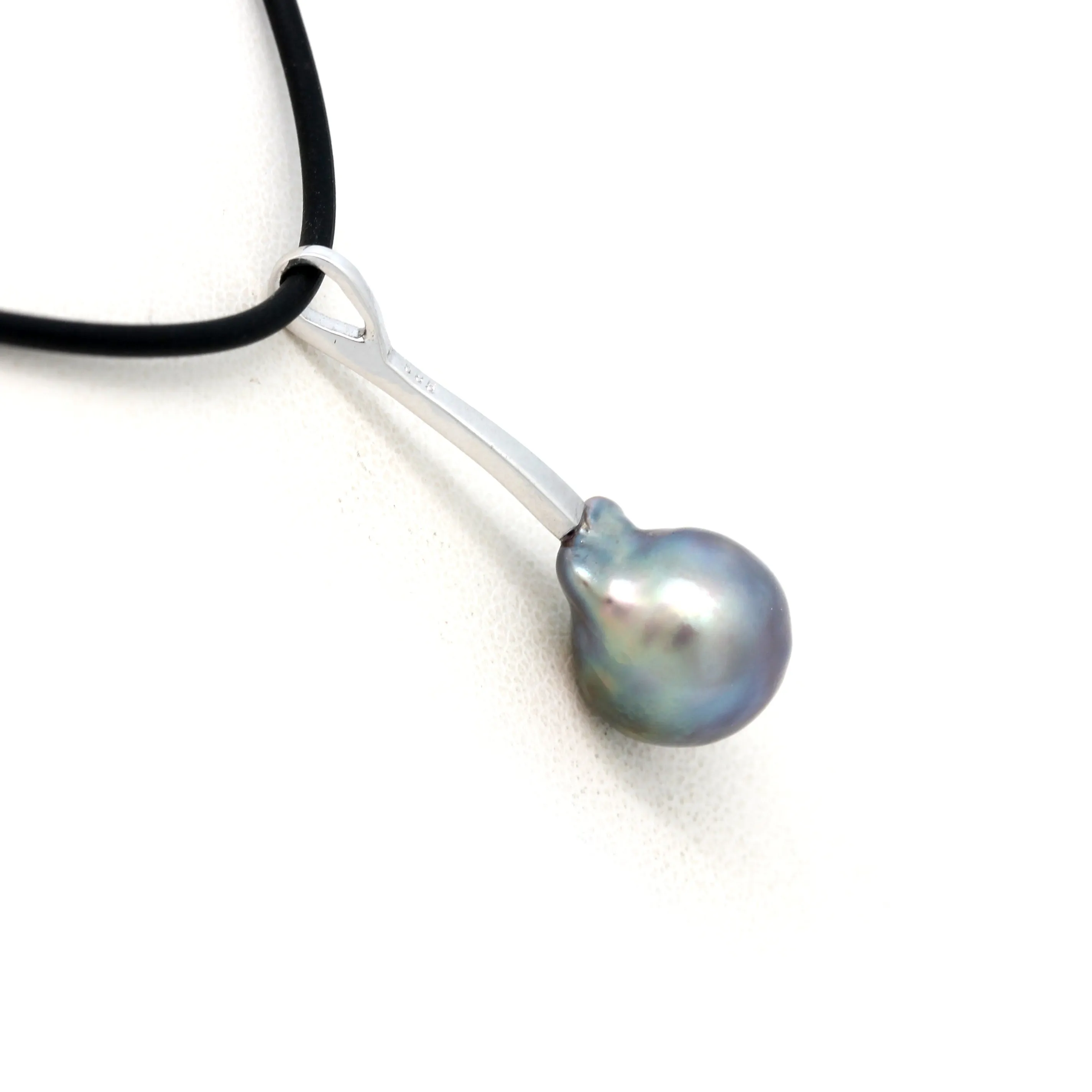 Longhi 14K White Gold Pendant with Cortez Pearl