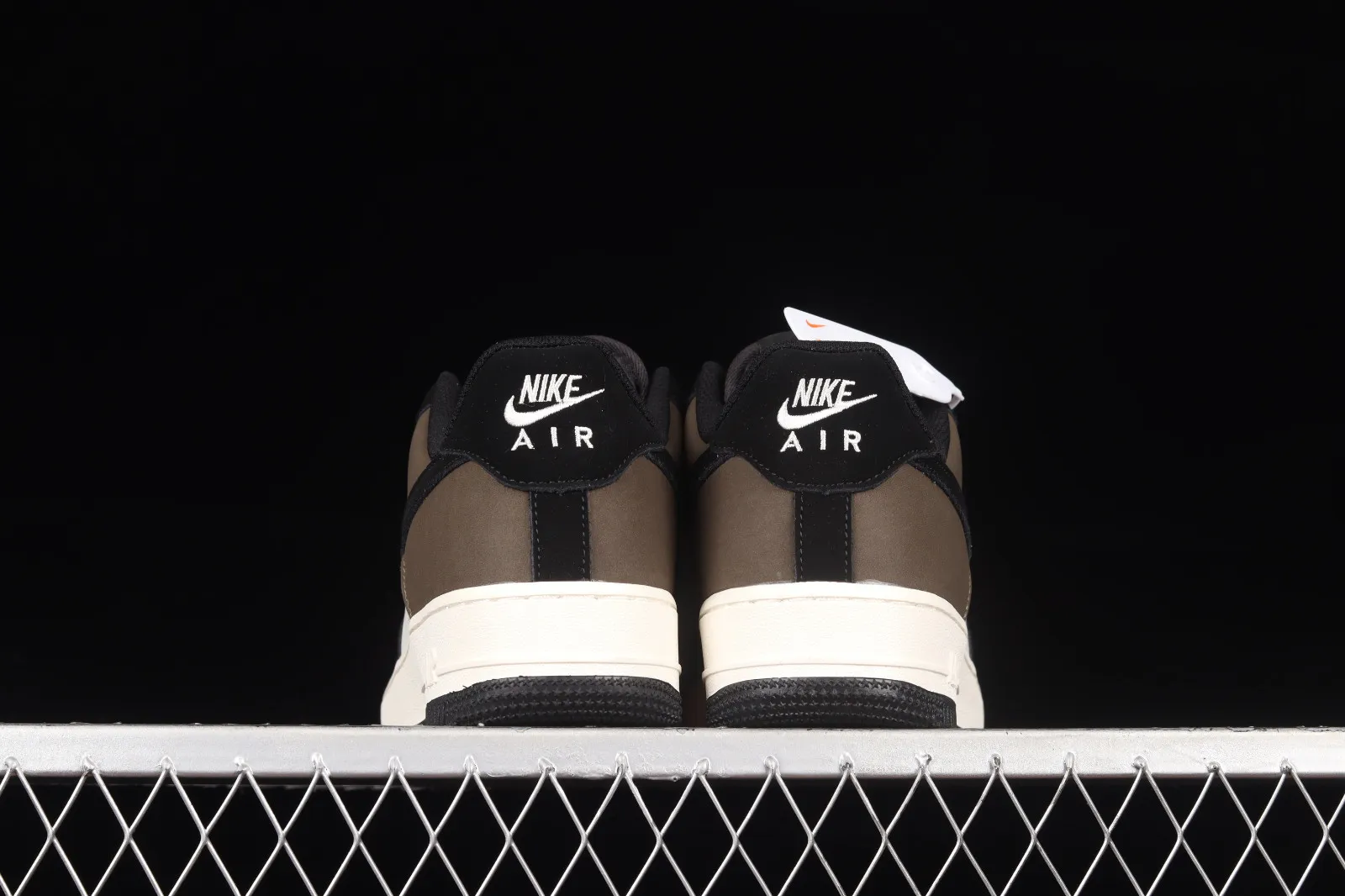 Nike Air Force 1 07 Low Mocha Black White Shoes YG5063-203