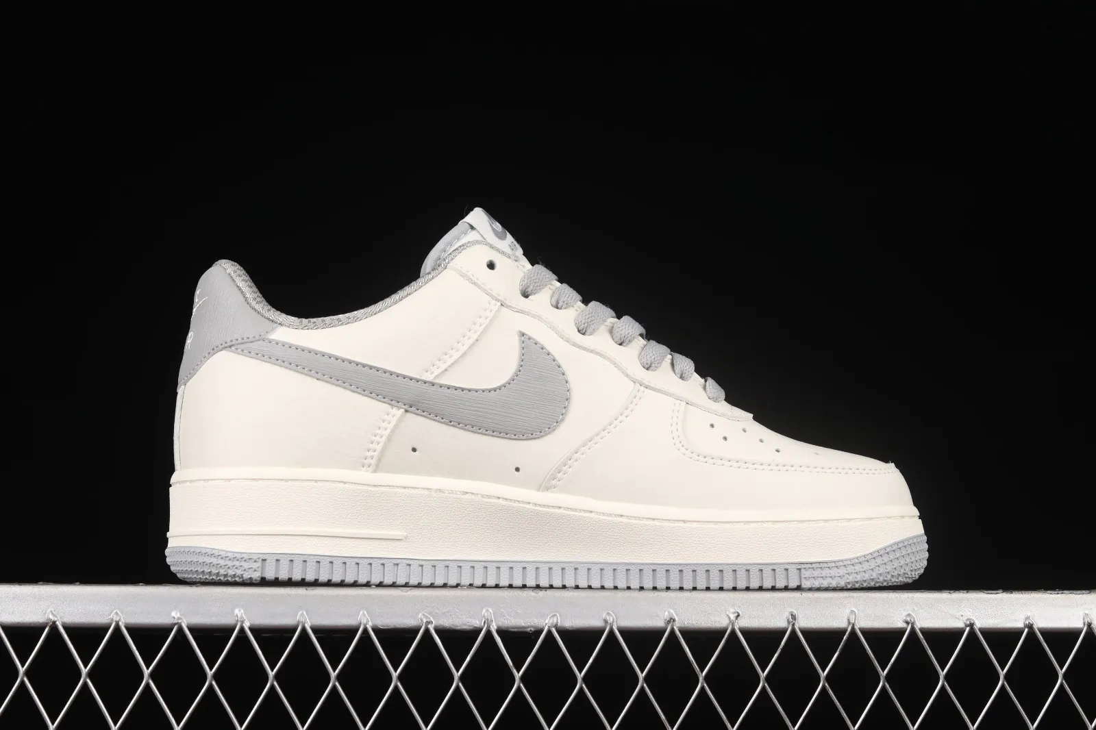 Nike Air Force 1 07 Low Su19 Light Grey White NK6369-566