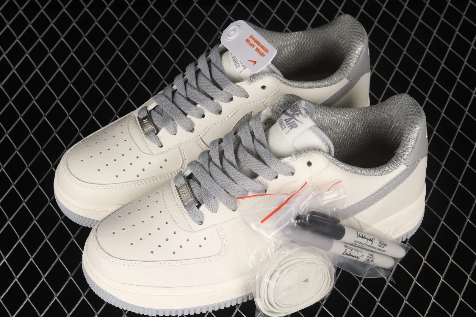 Nike Air Force 1 07 Low Su19 Light Grey White NK6369-566